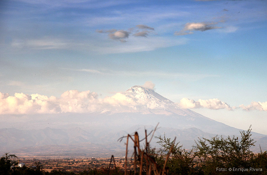 morelos-zonas-arqueologicas-sitios-historicos-piramides-rupestres-chalcatzingo-petrograbados