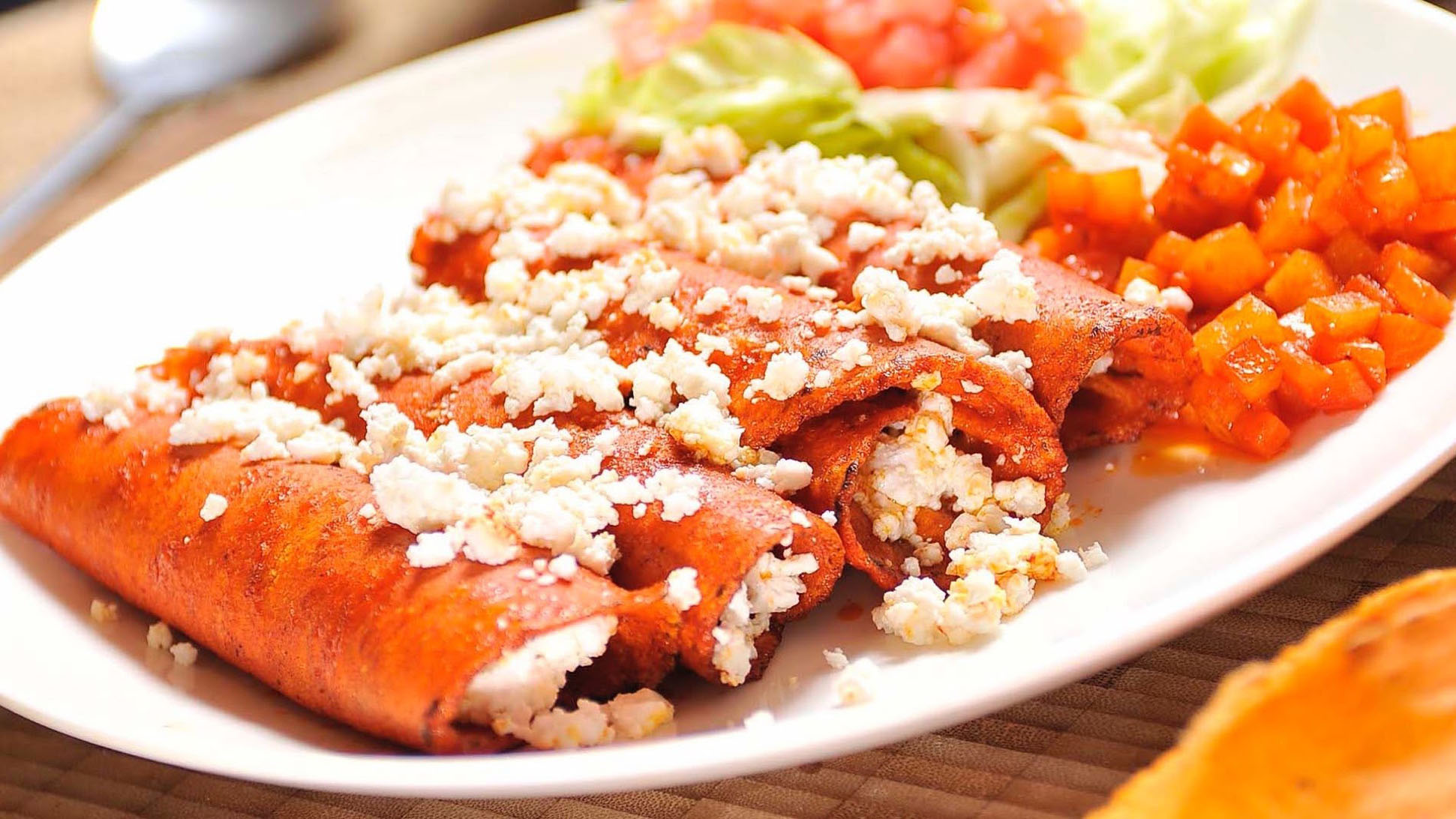 morelos-comida-recetas-mexicanas-pulque-enchiladas