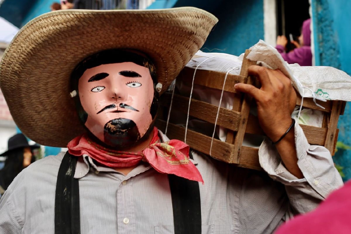 mexico-morelos-huehuenches-tetela-tradiciones-rituales-fiesta-dia-muertos