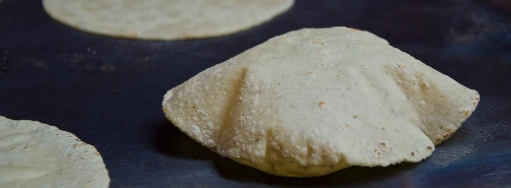 como-hacer-tortillas-nixtamalizadas-receta-tortilla-maiz-beneficios-nixtamal